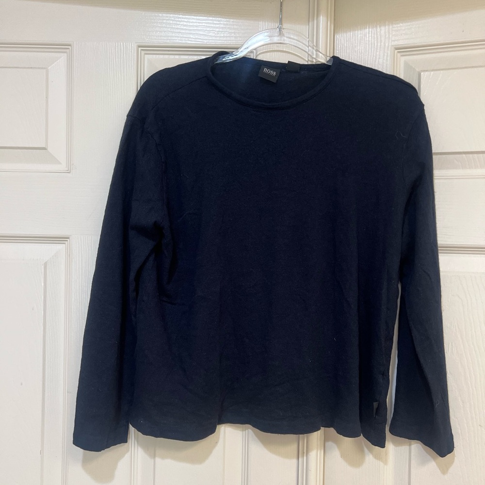 Boss navy blue long-sleeve crewneck t-shirt men’s size medium relaxed lounge